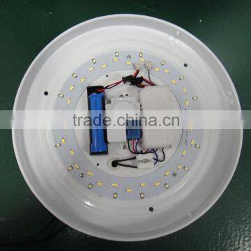 Motion Sensor Lamp With a Light Sensor photo-2