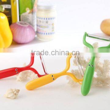 D493 Squid promotion Gift Best Kitchen Gadgets Carrot Peeler