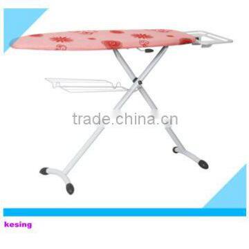 KS4815RTB3-35 Ironing board with wheel