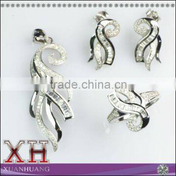 China 925 Sterling Silver Jewelry Wholesale Set Zircon Jewelry