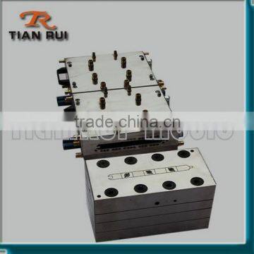 Delicate Plastic Door Sheet Extrusion Mould