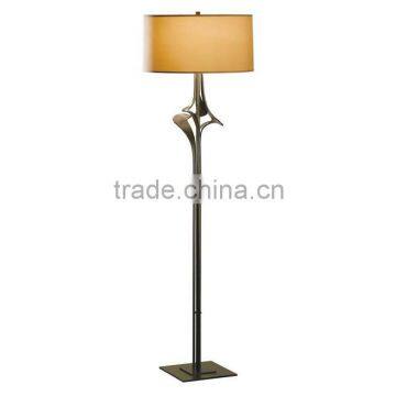Most Popular Antique Brass Floor Lamp for Sale photo-3