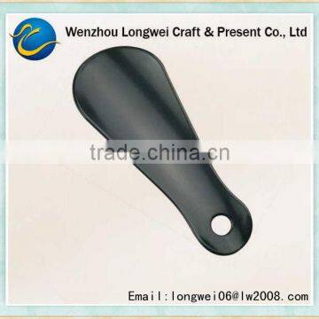 short mini plasitc shoe horn