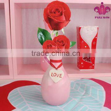 Pink color and love letter ceramic wedding flower vase for valentine's day