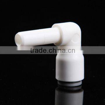 Elbow RO Connector