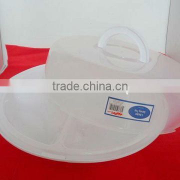 clear round plastic food tray