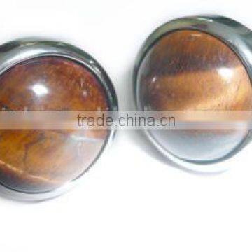 skin-friendly titanium tiger's eye cufflink