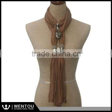 Hot selling jewelry scarf heart pandant jersey accessory for scarf adornment scarf