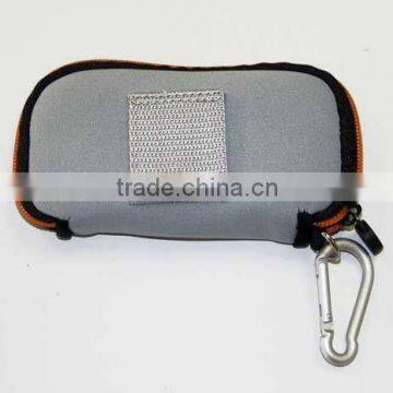 neoprene phone pouch