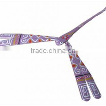 Fancy Wedding Party Serving Balancing Bamboo Dragonfly