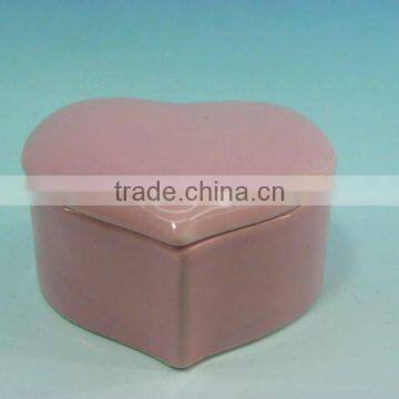 GLAZED HEART SHAPE CERAMIC JEWELLERY BOX