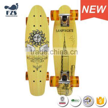 HSJ245 Manufacturers Wholesale Direct Small Fish Board Children Adult Skateboard Brush Street Step Maple Skateboard photo-4