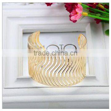 Wide Gold Plated Metal Cuff Bangle Statement Costume Bracelet Hollow Cut Out Wide Bangle