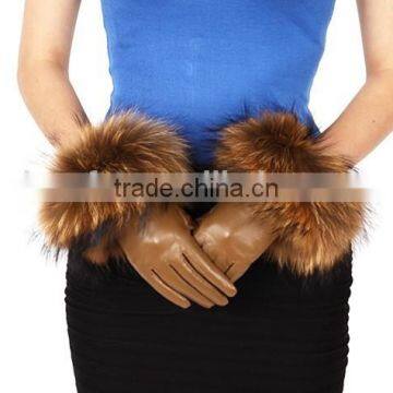 New design fashion beauty with natural raccoon fur camel sheepskin leather gloves