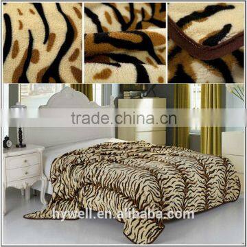 100% Polyester Knitted Coral Fleece Fabric photo-2