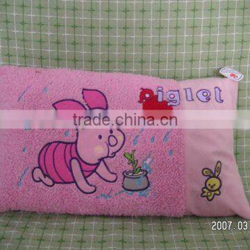 HI CE lovely stuffed and plush cushion and pillow