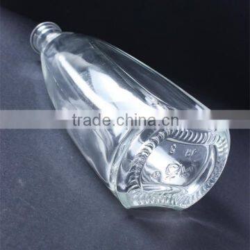 china supplier wholesale 500ml custom design clear glass wine bottle,glass beverage bottle