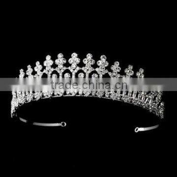 Magnificient Rhinestone Covered Pillar Tiara Headpiece in Silver