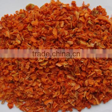 dehydrated carrot flakes