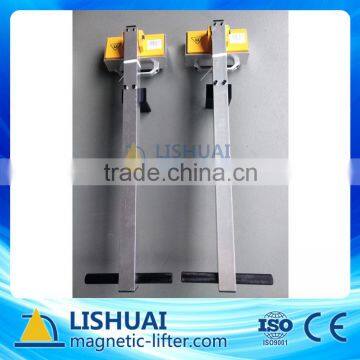 Manhole Cover Magnet Lifter