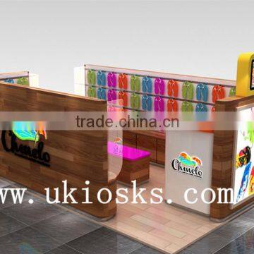 High quality wooden shoes display stand customize and design for mall for sale