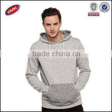 Regular Fit Cheap Wholesale Custom Crewneck Sweatshirt Men With One Pocket on the Chest
