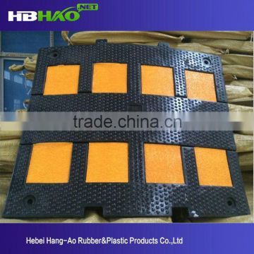 manufacture traffic reflective rubber speed bump