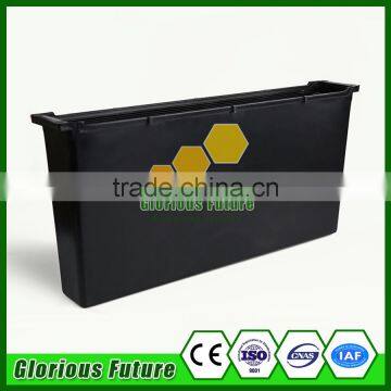 2017 Newest Design Bee Honey Feeder Tools Beekeeping Feeder With Best Price