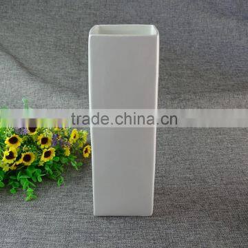 Stocklot Cheap Rectangular White Porcelain Flower Vase photo-2