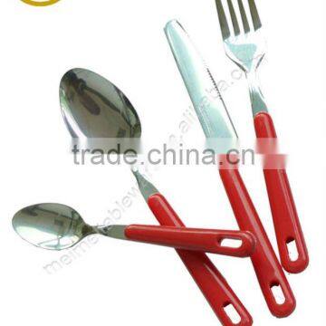 Plastic handle flatware set