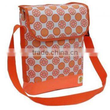 fashionable cooler shoulder bag