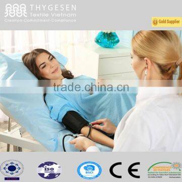 New products high quality disposable patient gowns