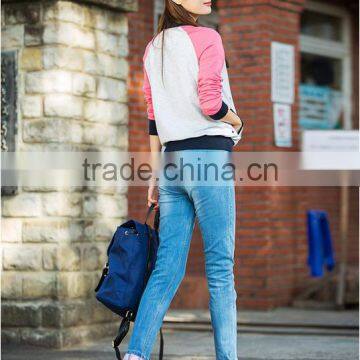 Light grey long-sleeved jacket pink baseball tide mode