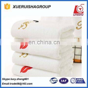 Wholesale Microfiber Towel Disposable Compressed Towel photo-2