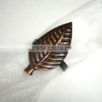 Iron Metal Tree Leaf Design Antique Finish Napkin Ring Holder For Tableware