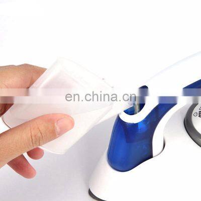 Factory Directly OEM 700W 25ML Electric Portable Steam Iron Best Flat Irons With Foldable Design