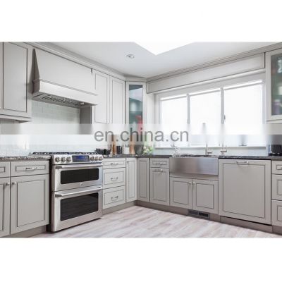 Modern design white handcrafted wood paint shaker style kitchen cabinet for sale