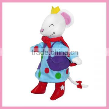 2015 lovely plush rabbit doll with cloth