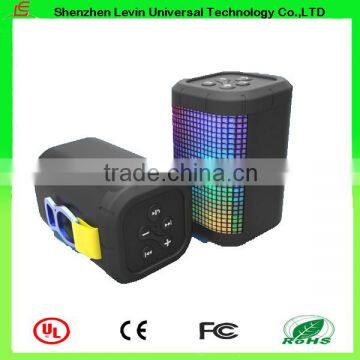 Factory New Mold 2015 1800MAH Cheap Led Light Bluetooth Speaker with NFC