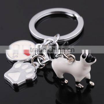 Wholesale zinc alloy hand-drawn gifts patrol cat keychain