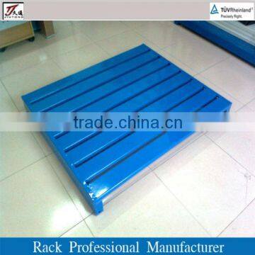 heavy loading capacity with steel pallet