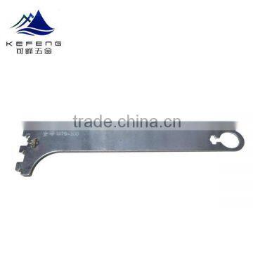 Metal bracket/oval tube bracket