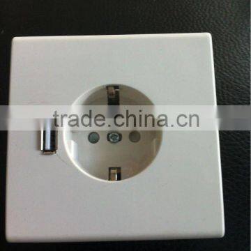 Hot Selling Useful Euro USB Wall Socket For mp3