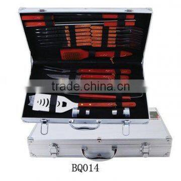 Set of 24pcs BBQ tools with Aluminium case