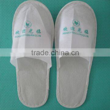 Hotel soft comfortable slipper with green print