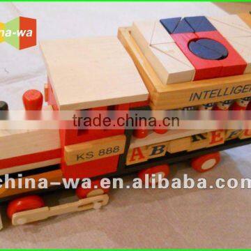 novel wood truck toy with blocks for children