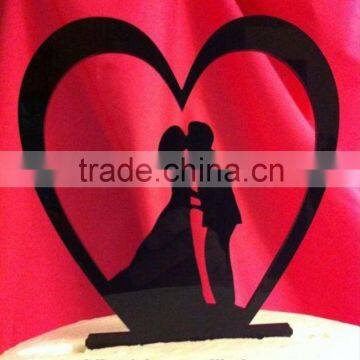 Cheap Wholesale Custom Design porcelain groom & bride figurine from China manufacturer