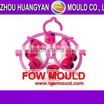 injection mould round hanger