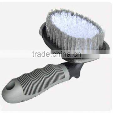 2016 Chinese cheap plastic car clean brush with soft nylon briste