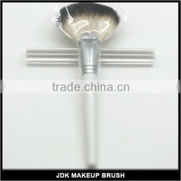 Large Rounded Fan-Shaped Cosmetic and Makeup Brush